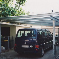 Fahrzeugüberdachung als Carport